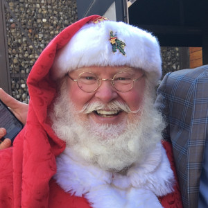 Take A Knee With Santa - Santa Claus in Akron, Ohio