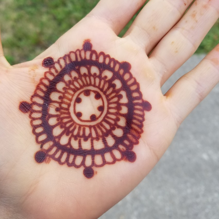 Hire Tamariel Paints Henna Tattoo Artist in Chicago, Illinois