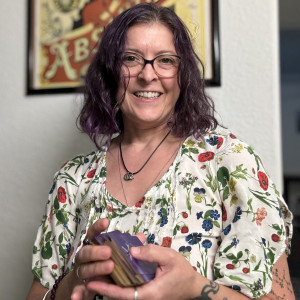 The Abundant Oracle - Tarot Reader in Los Angeles, California