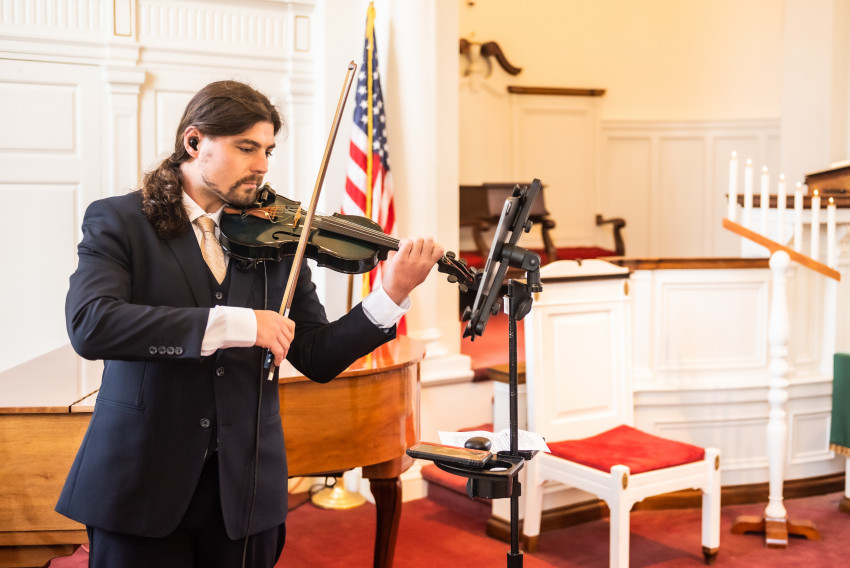 Hire James Violin Violinist in Manitou Springs, Colorado