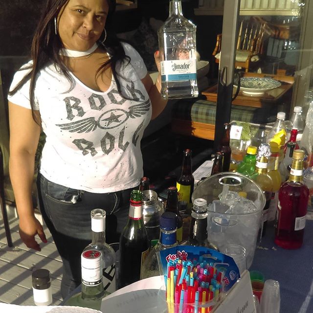 Hire The Bartending Diva Bartender in Plainfield, New Jersey