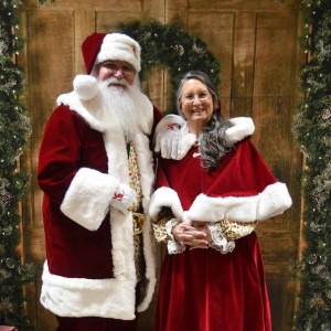 The Clausbornes - Santa Claus / Holiday Party Entertainment in Springfield, Tennessee