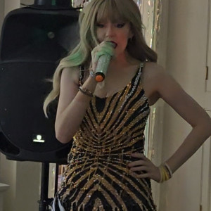 The Fantastical Character Company - Taylor Swift Impersonator in Alexandria, Virginia