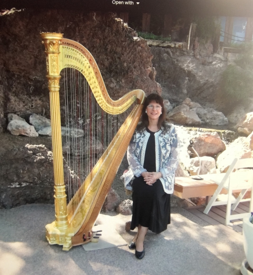 Hire The Gold Harp Laurie Galster Harpist in Phoenix, Arizona