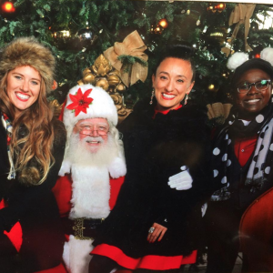 The Jeanettes - Christmas Carolers in San Francisco, California