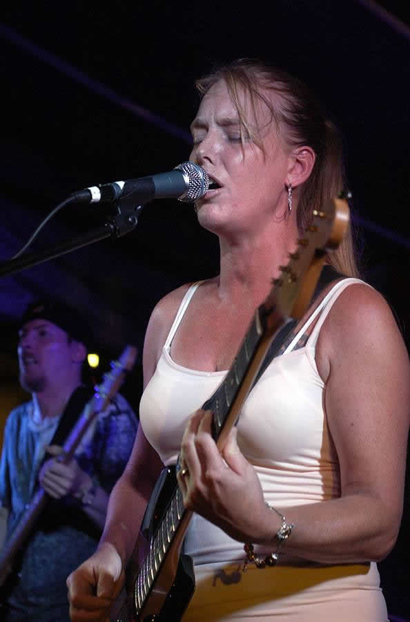 Gallery photo 1 of The Jill Goodson Band