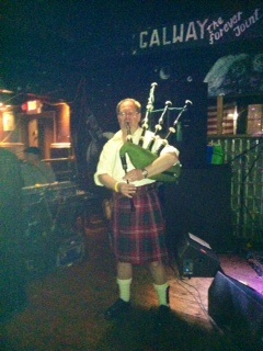 Gallery photo 1 of The Lone Piper
