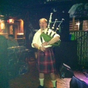 The Lone Piper - Bagpiper / Wedding Musicians in Northbrook, Illinois