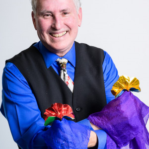 The Magic of Neil - Strolling/Close-up Magician / Halloween Party Entertainment in Papillion, Nebraska