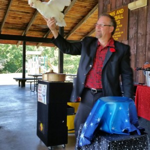 The Magical World of Dave - Magician / Illusionist in Shelbyville, Kentucky