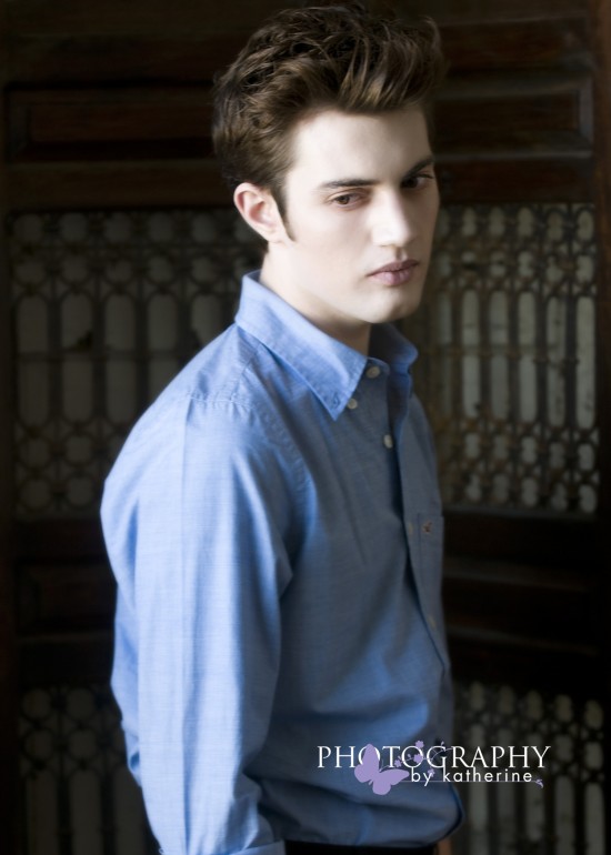 Hire The Real Edward Cullen Impersonator in Jay, Oklahoma