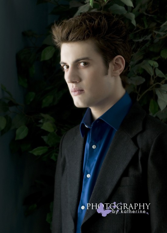 Hire The Real Edward Cullen Impersonator in Jay, Oklahoma