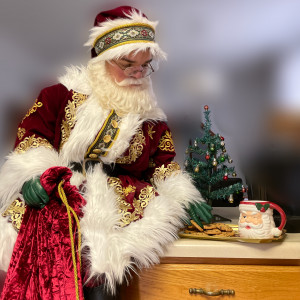 The Real Little St. Nick - Santa Claus in Russellville, Missouri