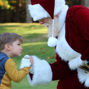 Santa's Suit - Santa Claus / Holiday Entertainment in Buzzards Bay, Massachusetts