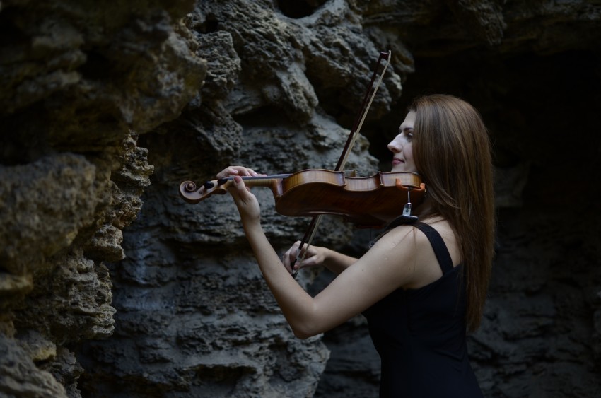Hire The Violin Stories Violinist in Jacksonville, Florida
