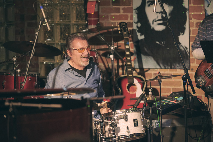 Hire Thomas Muench Drummer in Edmonton, Alberta