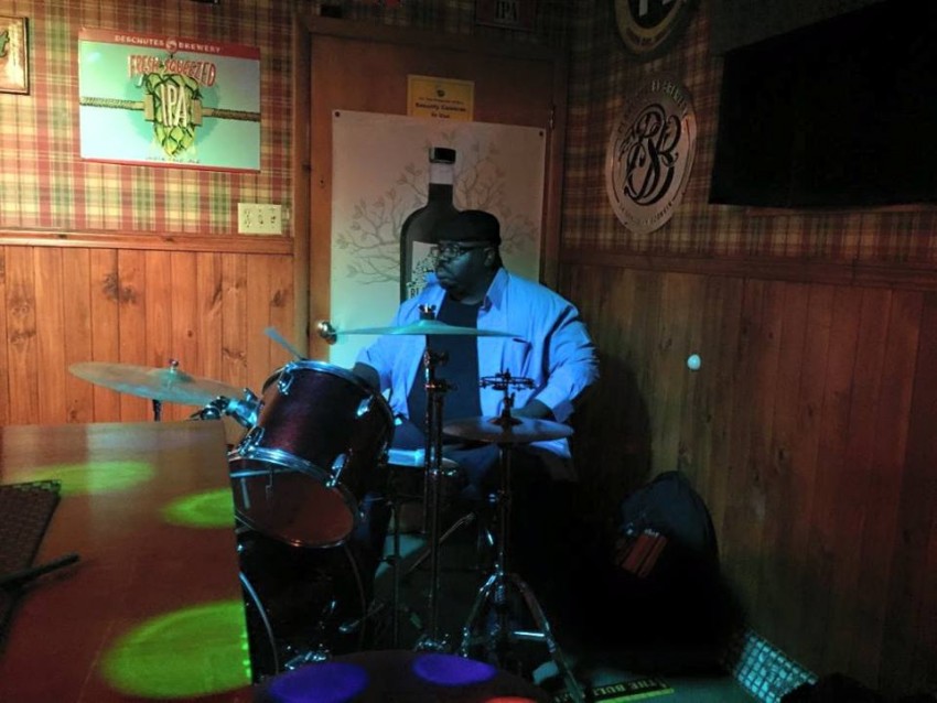 Gallery photo 2 of ThPyeMan