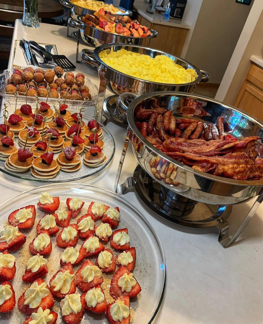 Gallery photo 1 of Thyme 2 Eat Catering