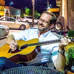 Tom Morgan Acoustic Blues - Singing Guitarist in Fairfield, Iowa