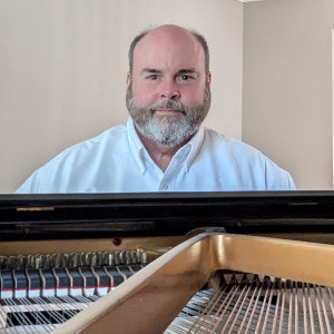 Tom Pirovano - Pianist in Schaumburg, Illinois
