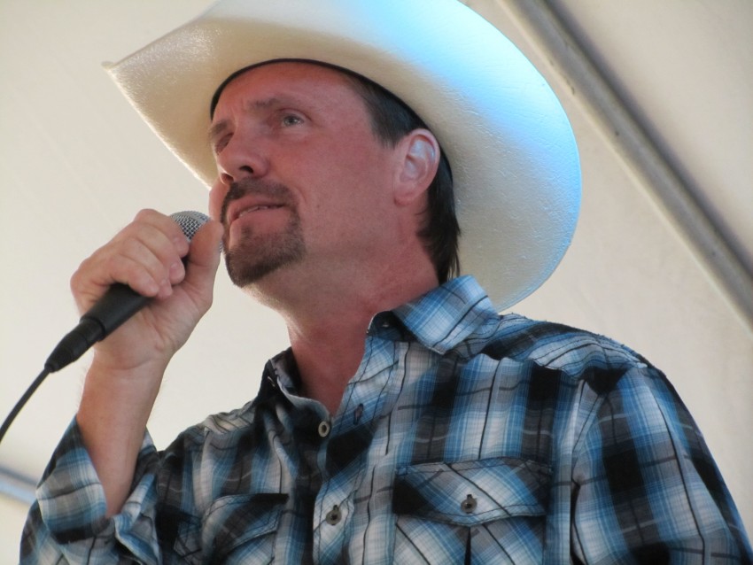 Hire Tommy Wood Country Band In Ruckersville Virginia hire-tommy-wood-country-band-in-ruckersville-virginia