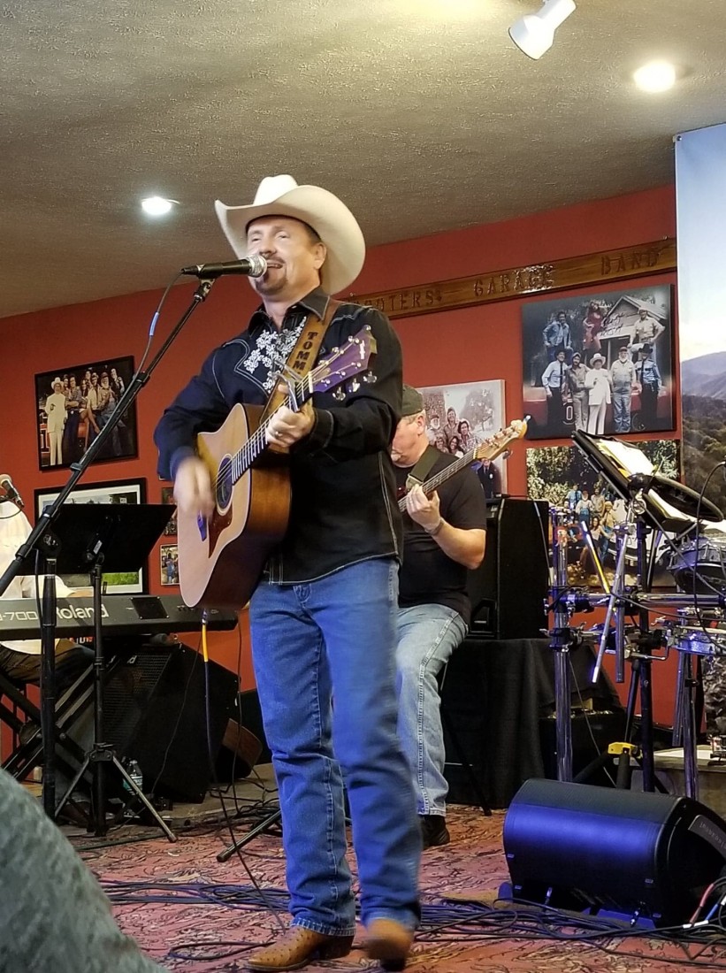 Hire Tommy Wood Country Band In Ruckersville Virginia hire-tommy-wood-country-band-in-ruckersville-virginia