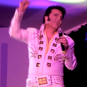 Tribute to Elvis - Elvis Impersonator / Willie Nelson Impersonator in London, Ontario