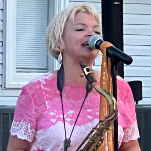 MelindaOnSax - One Man Band / Saxophone Player in Virginia Beach, Virginia