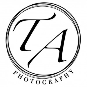 Tyler & Amaya Photography - Photographer in Springfield, Tennessee