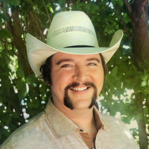 Tyler Preston | Country, Southern Rock, Americana - Singing Guitarist / Wedding Musicians in Dallas, Texas