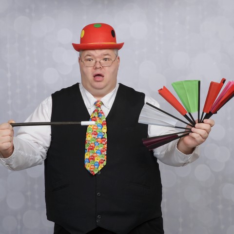Hire Mr. Oops Magic Show - Children’s Party Magician in Burnsville ...
