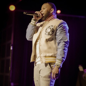 Universal Host - Emcee / Corporate Event Entertainment in Calumet City, Illinois
