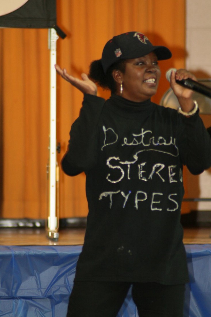 Hire Val Jones Arts/Entertainment Speaker in Spring Lake, North Carolina