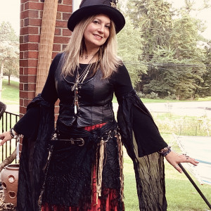 Ventrilo-tarot - Tarot Reader / Halloween Party Entertainment in Pittsburgh, Pennsylvania