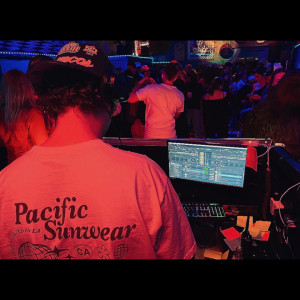 Versatile and Professional Live Mixing - DJ in Denver, Colorado