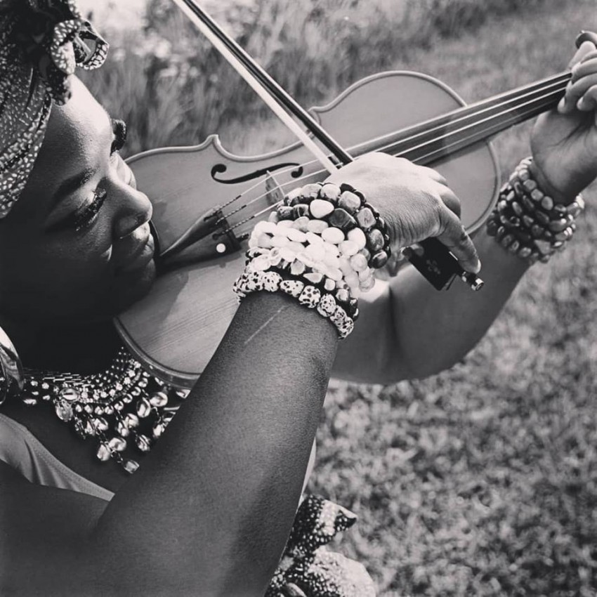 Hire Violin & Singer Violinist in Orlando, Florida