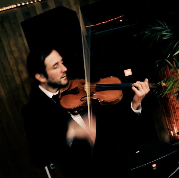 Hire Violinist and Fiddler Jeffrey Reynolds Violinist in Beaverton, Oregon