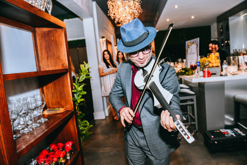 Hire Frank Lima Violinist for Weddings & Events Violinist in Miami
