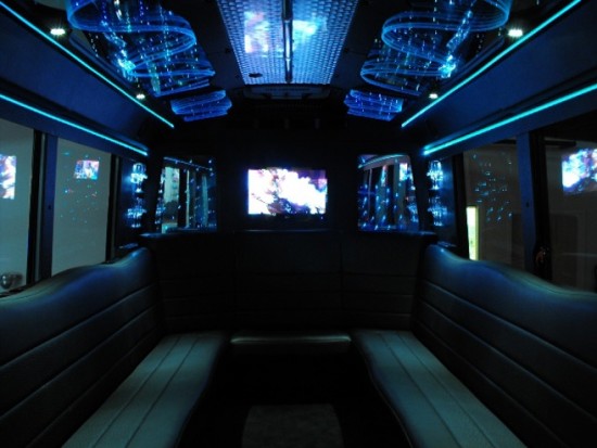 Gallery photo 1 of Vip C&S Limousine
