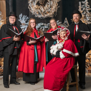 Vivace Voices, LLC. & The Fireside Carolers - Christmas Carolers / Holiday Party Entertainment in Portland, Oregon