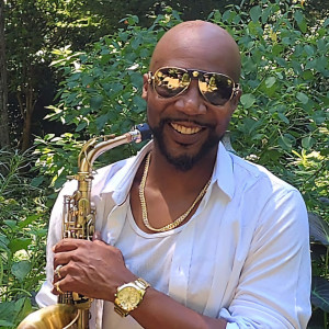 Warren Saxx - Saxophone Player / Woodwind Musician in Charlotte, North Carolina