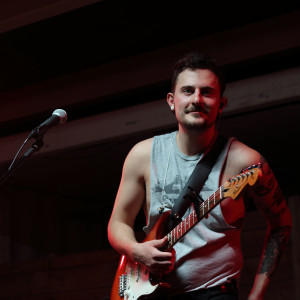 Warren Weitner - Singing Guitarist / Alternative Band in Dallas, Texas