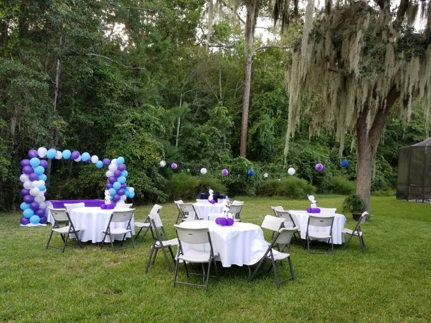 Gallery photo 1 of Balloon Decorating and Event Services