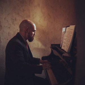 Wedding and Event Pianist - Thunder Bay - Pianist / Wedding Entertainment in Thunder Bay, Ontario