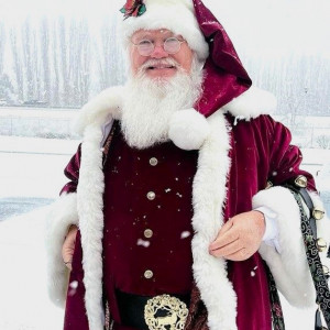 Wenatchee Santa