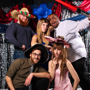 What's Snappin' - Photo Booths / Portrait Photographer in Bay City, Michigan