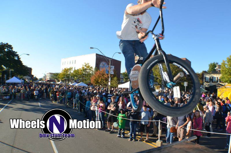 Hire WheelsNMotion BMX Bicycle Stunt Shows Circus Entertainment in
