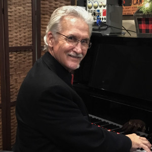 William Woods at the Piano - Pianist in Plano, Texas
