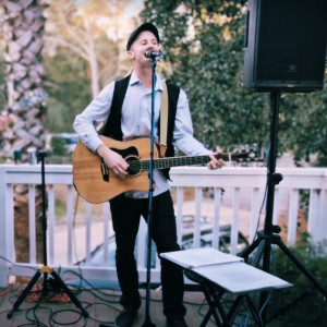 Willy Hop - Singing Guitarist / Classical Guitarist in Chapin, South Carolina