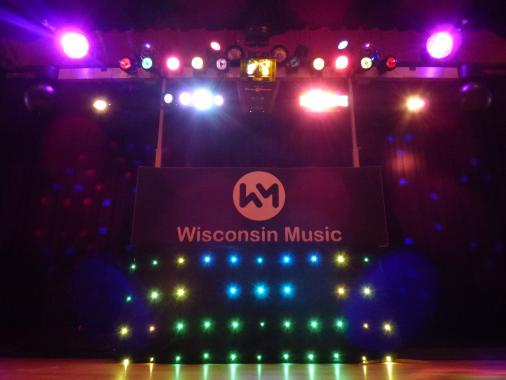 Gallery photo 1 of Wisconsin Music DJ